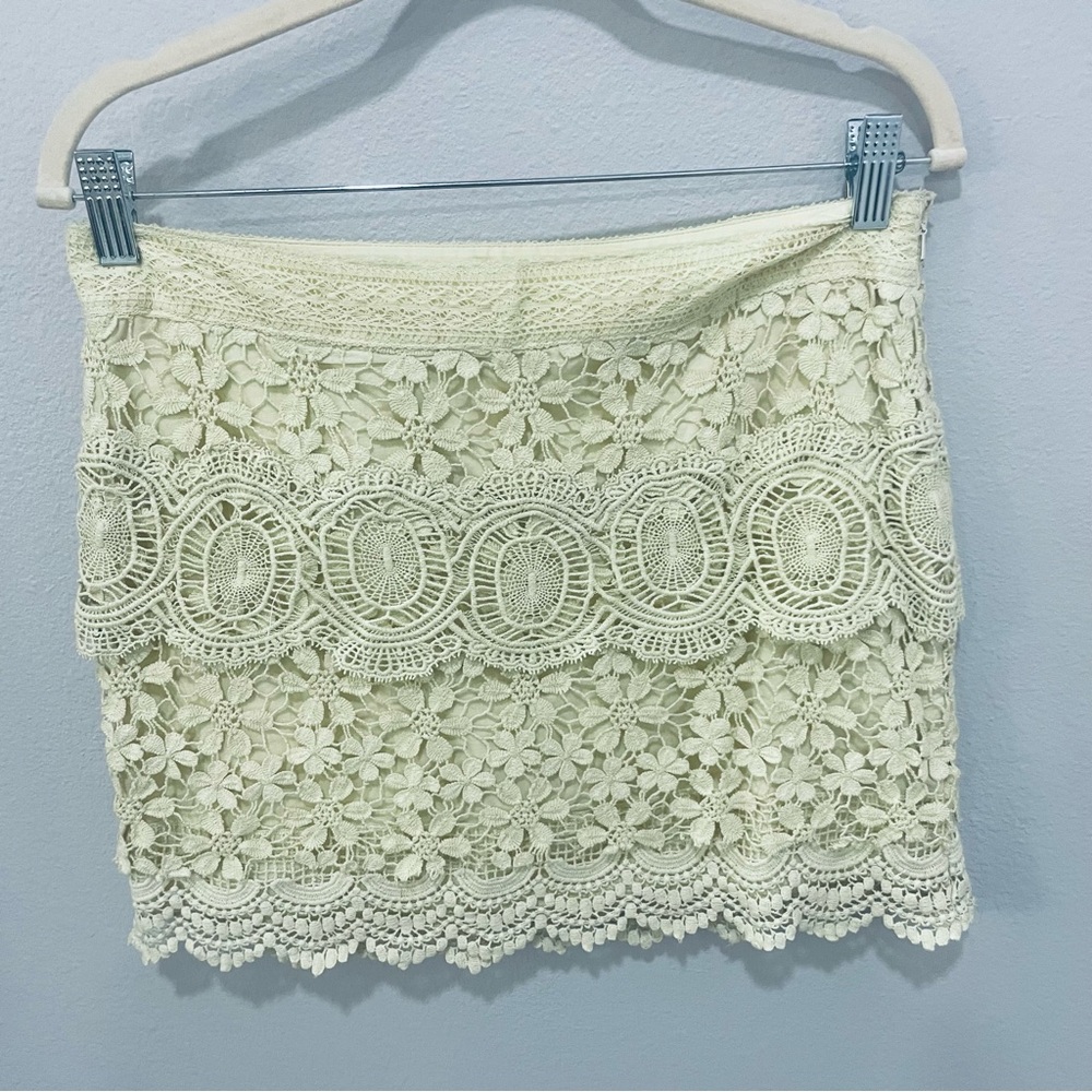 Free People Ivory Cream Crochet Lace Mini Skirt Womens Size 4 Boho Cottagecore